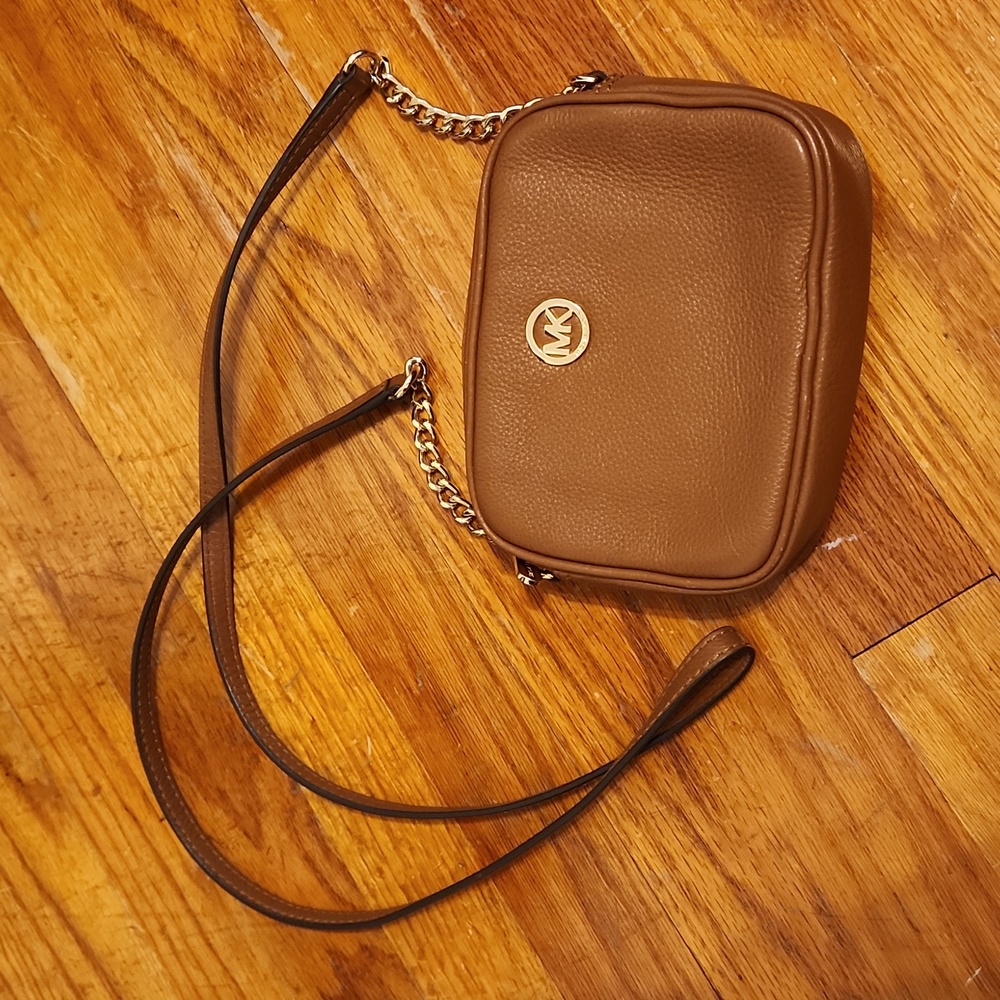 Michael kors small purse